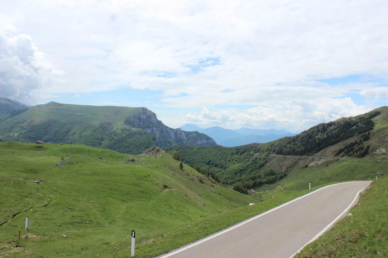 Albergo Rifugio Graziani Brentonico Esterno foto